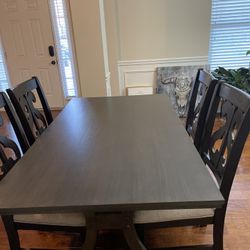 5 Piece Well Loved Dining Table Set 
