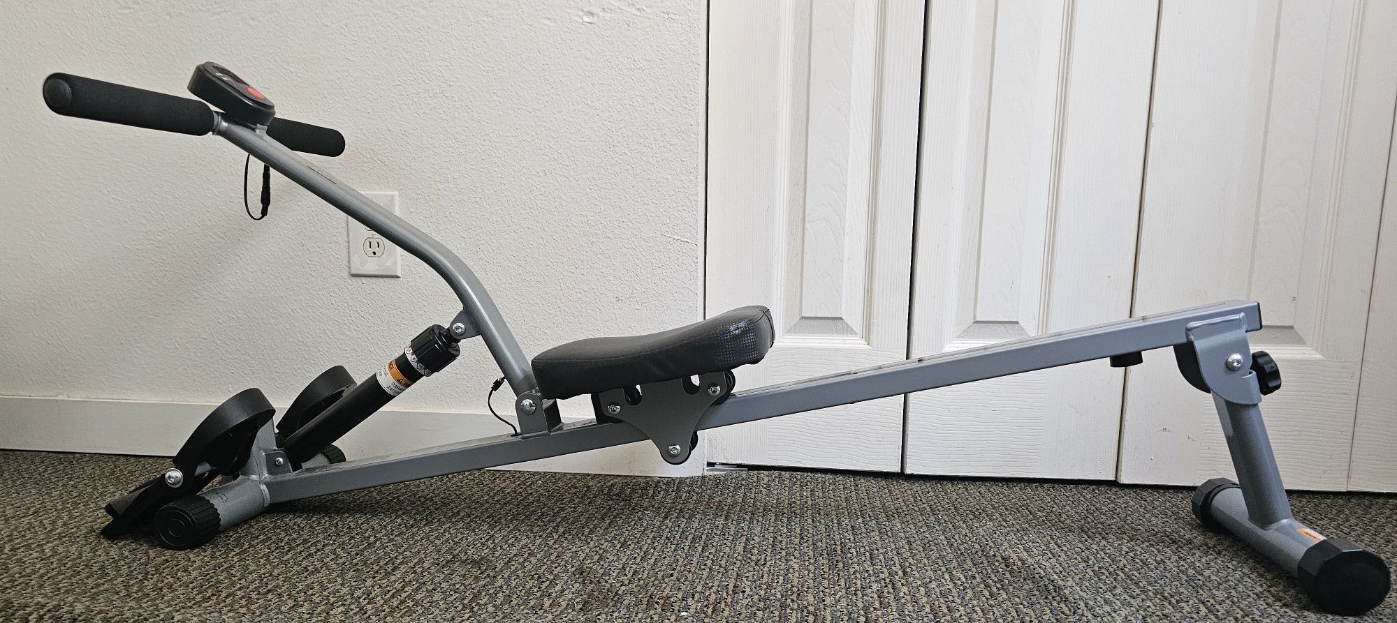 Sunny Health & Fitness Compact Adjustable Rower