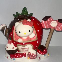 Hello Kitty Vday Teapot