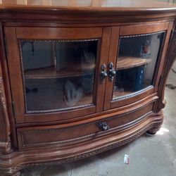 Buffet Cabinet 