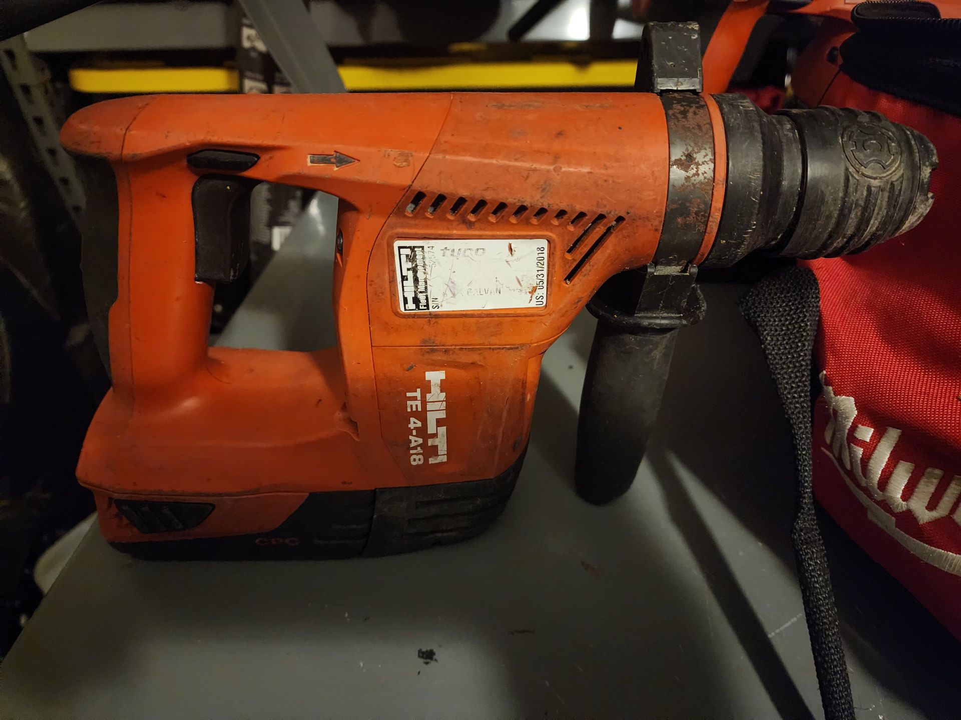 Hilti TE 4-A18 Hammer drill