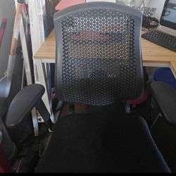 Ergonomic Computer Chair