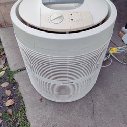 HEPA Air Purifier 