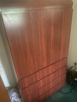 Bedroom set