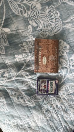 Baseball Trading Card Sets Lot of 2