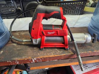 M12 Grease Gun