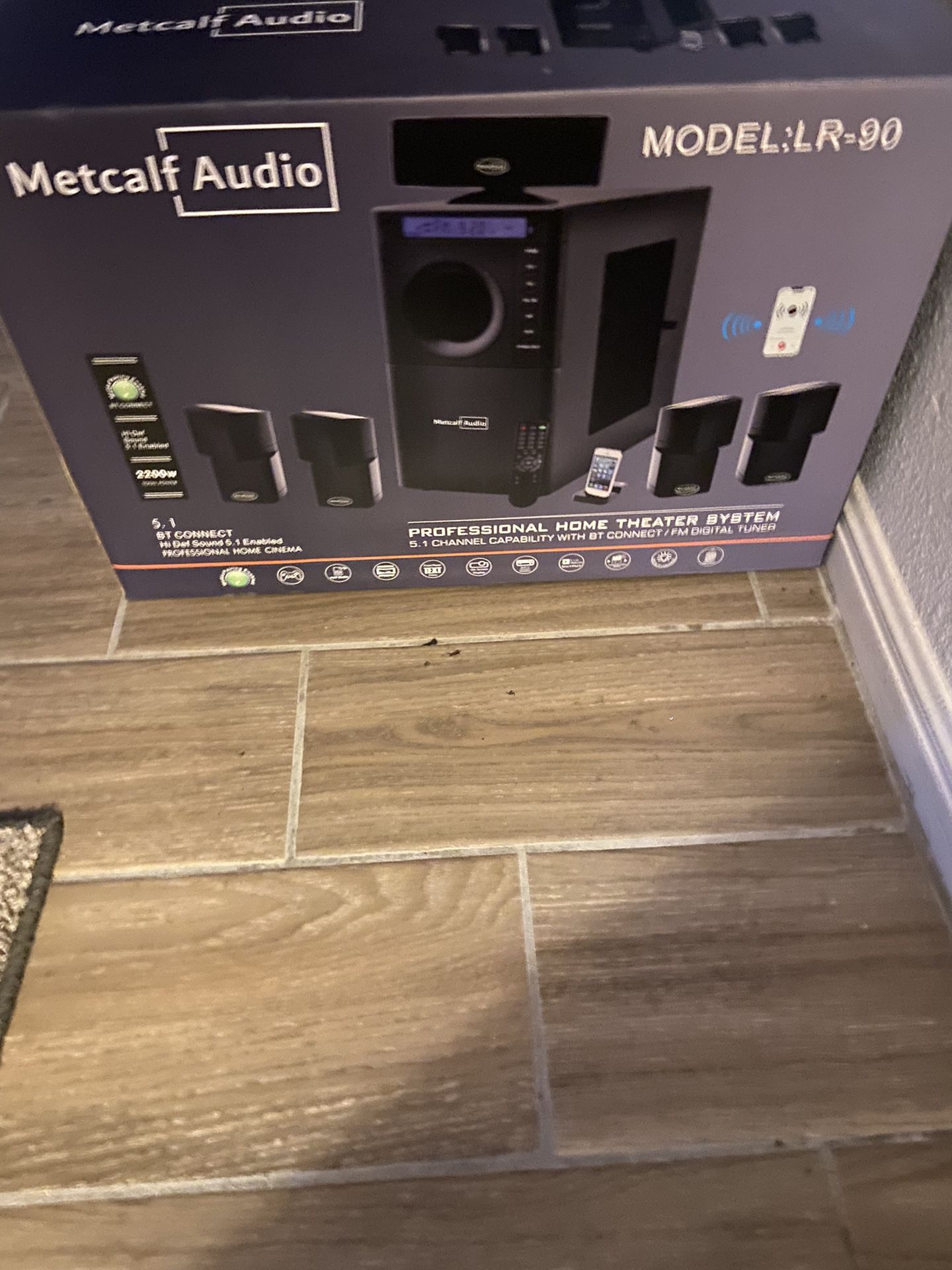 Metcalf Audio LR-90 Home Theatre System