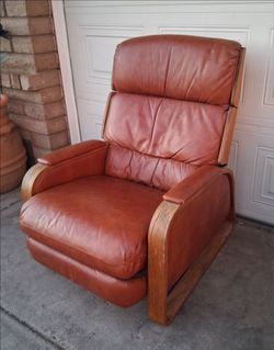 Leather Reclining Chair