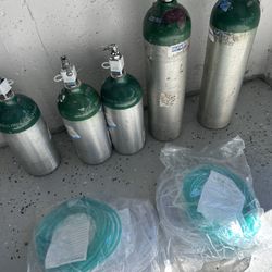 O2 Tanks With Tubings