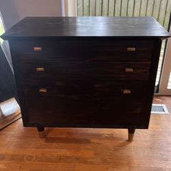 Vintage dresser