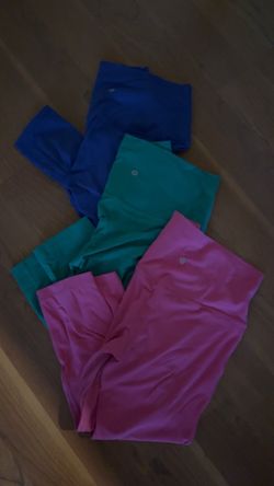SIZE 8 lululemon