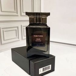 Tom Ford Oud Wood 100ml perfume