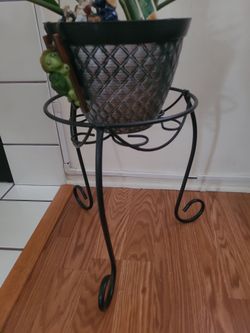 Plant stands