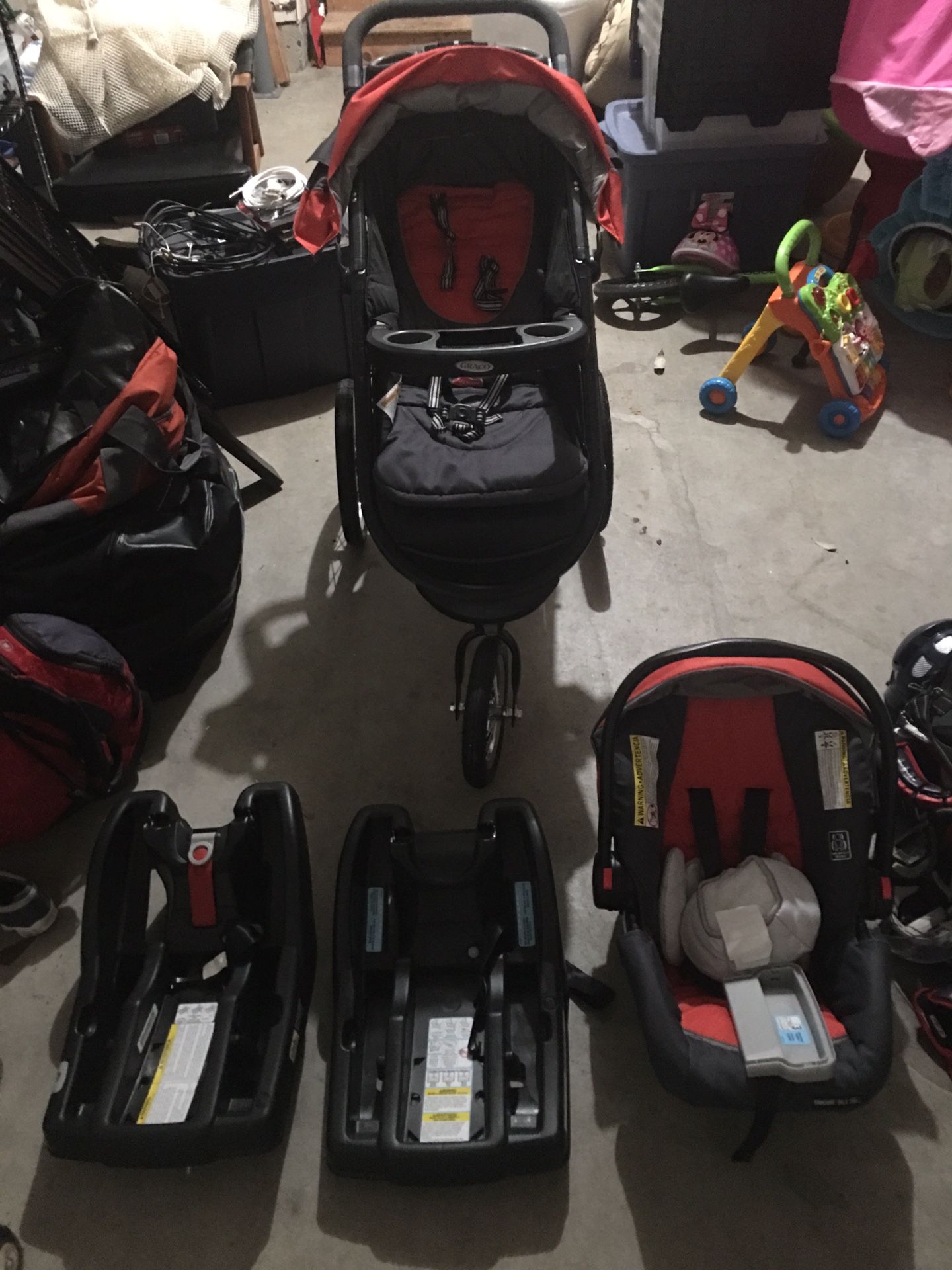 Graco stroller, car seat, 2 car bases. 3 years old, great shape