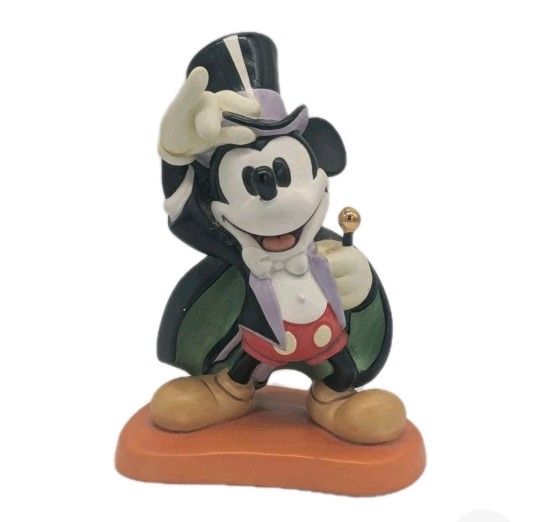 Walt Disney Magician Mickey Mouse On with Show Sculpture Figurine 1997