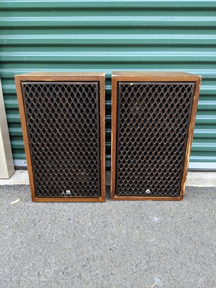 Living audio Crysler CE-1acII House speakers audiophile quality very rare made in Japan