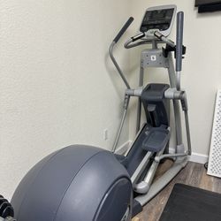 Commercial gym Elliptical 