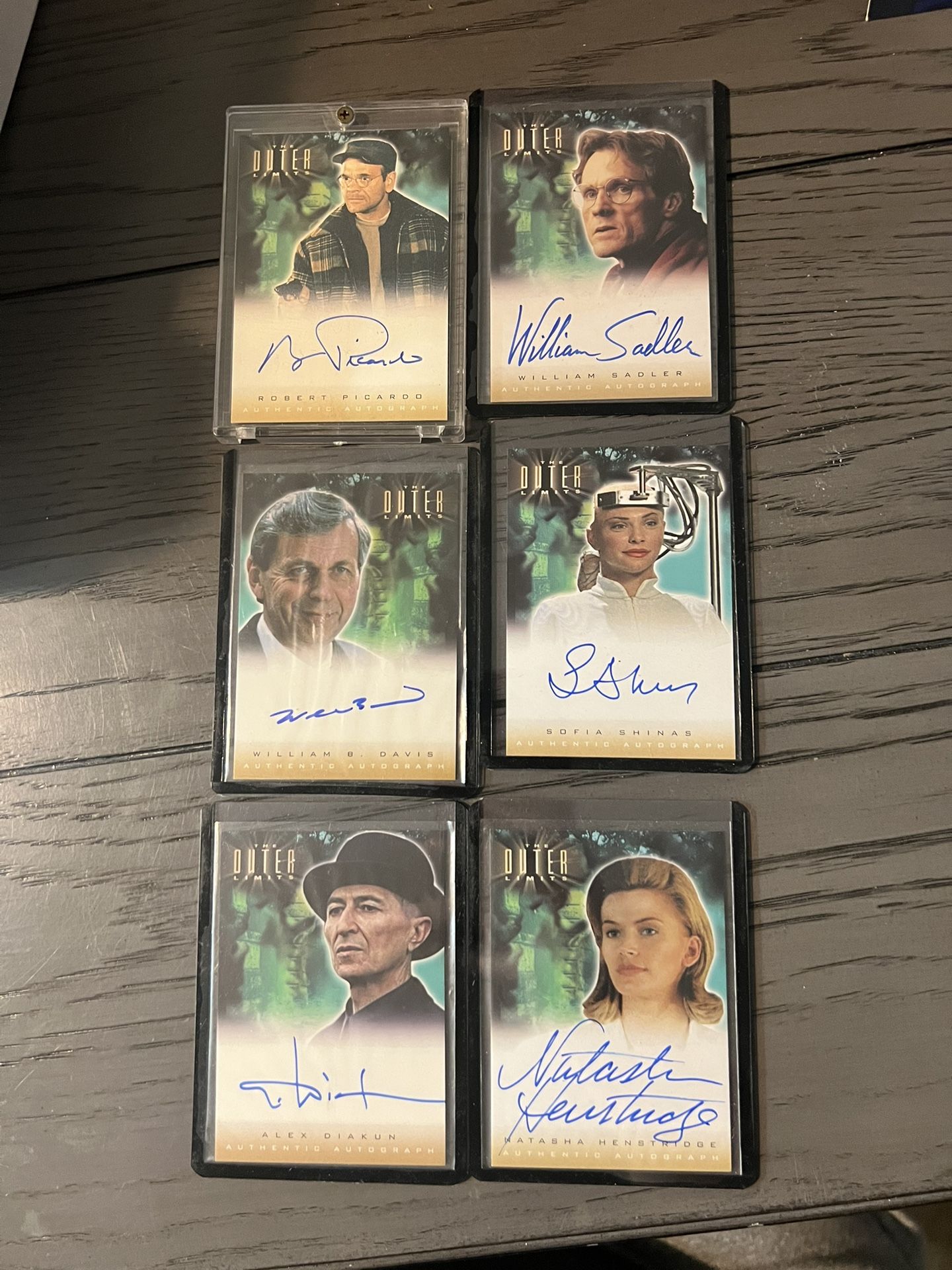 The Outer Limits Autograph Collector Cards