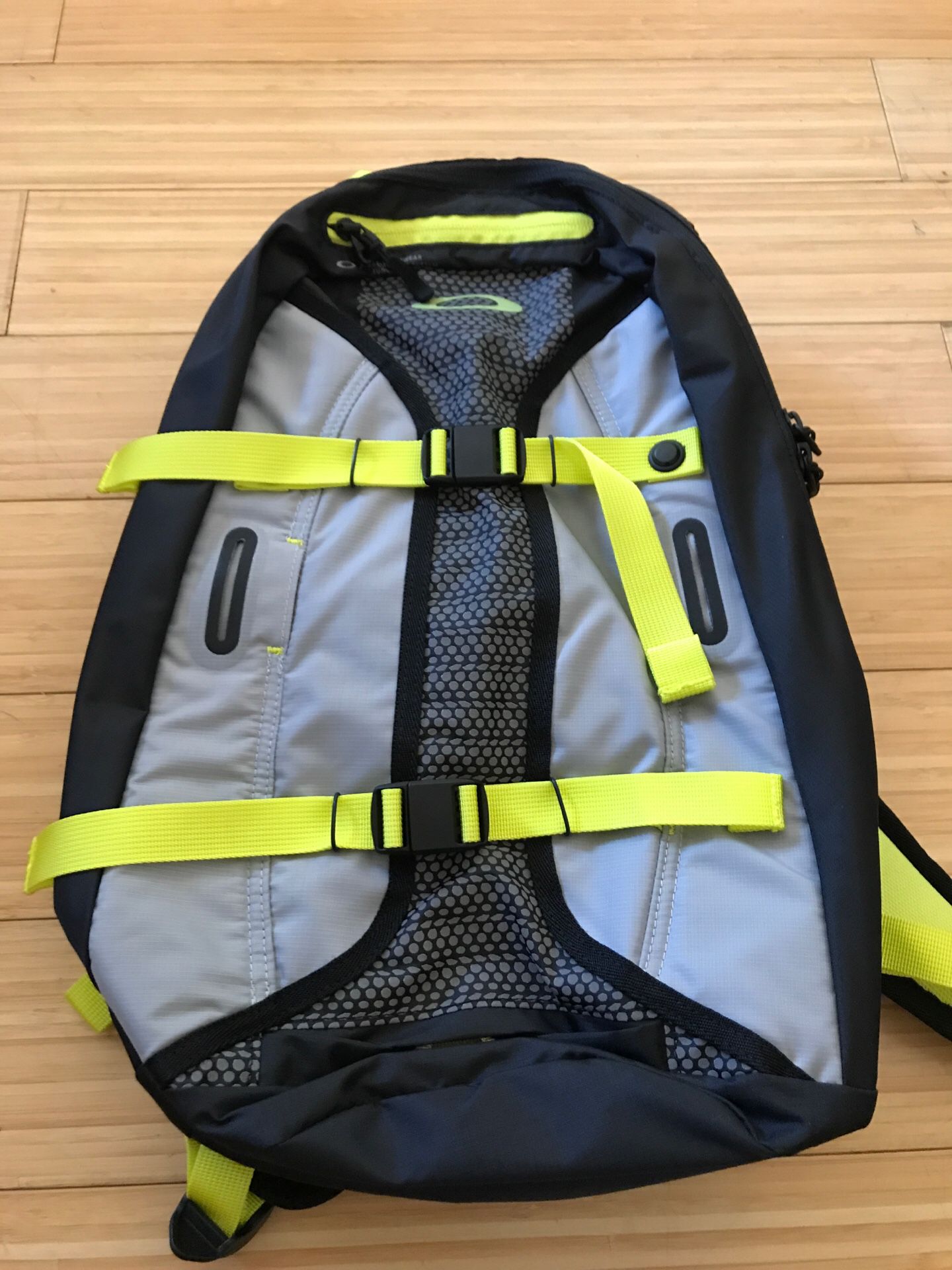 Oakley Aero pack light backpack new with tags