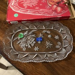 CHRISTMAS GLASS PLATTER 