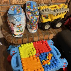 Mega Blocks Set