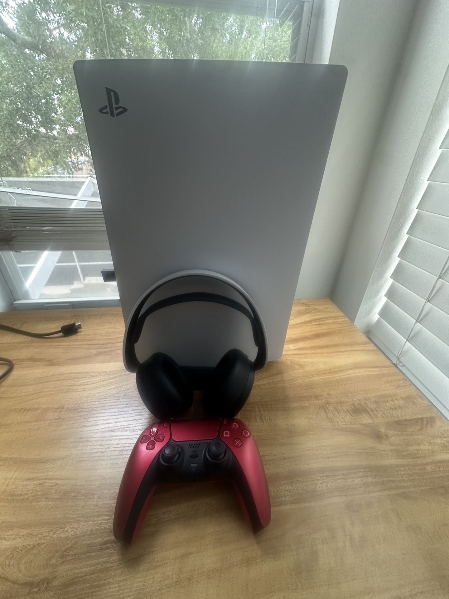 PlayStation 5 Bundle – Great Condition