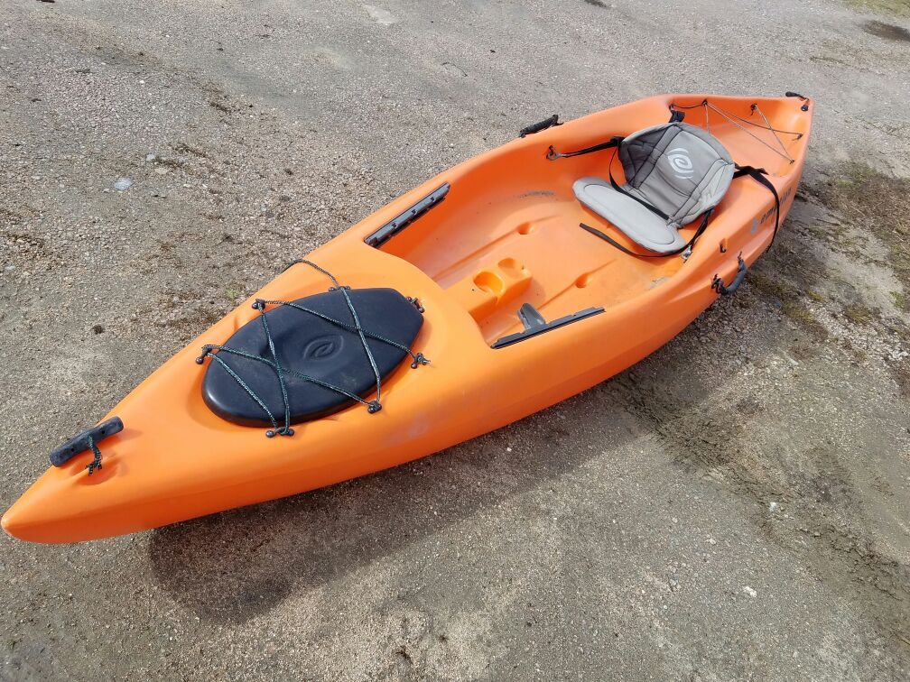 EMOTION MOJO 12'6" Sit on Top Kayak with Paddle and vest