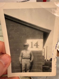 Korean War soldier photos (9) collection