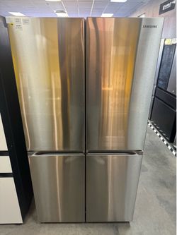 Samsung - 4 Door Flex / Counter Depth Refrigerator