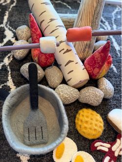 imaginary play fire pit and food campfire so much fun!