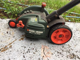 Black and decker edge hog electric grass edger for Sale in Orlando