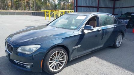 2013 BMW 740