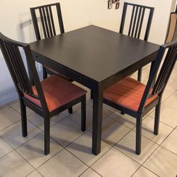 Dining Table Set