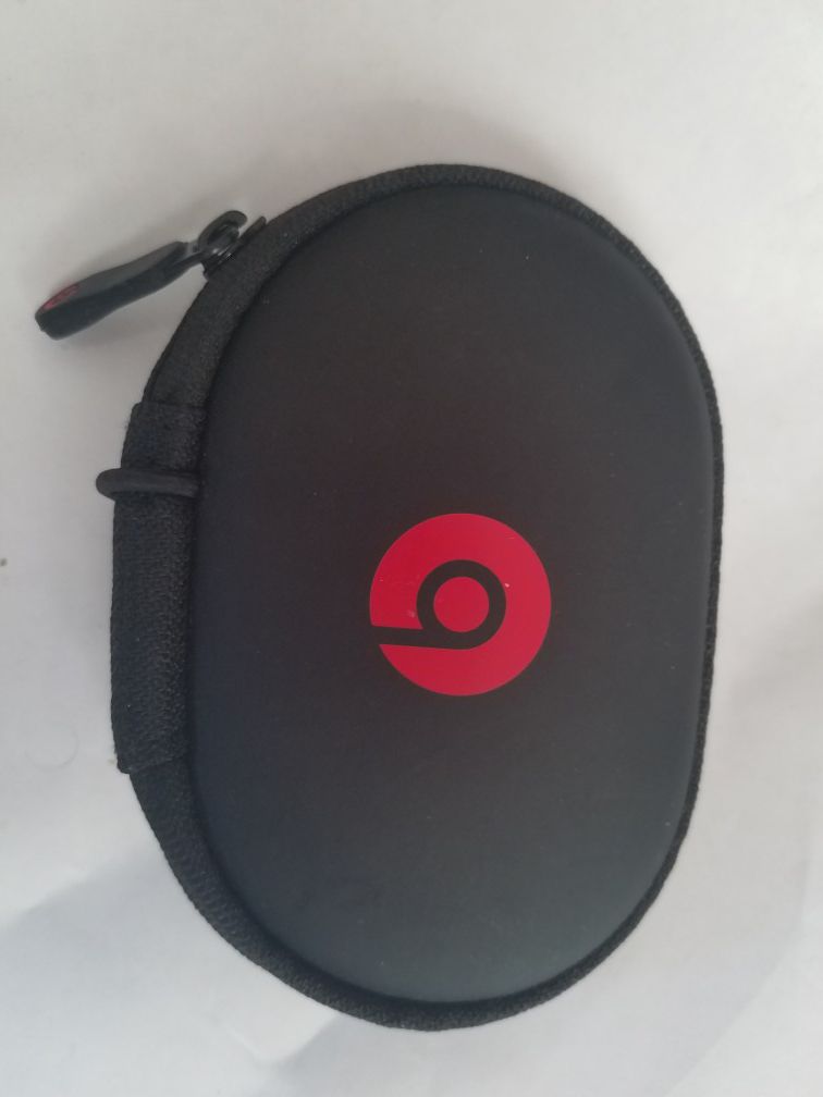 Headphone Carrying Case