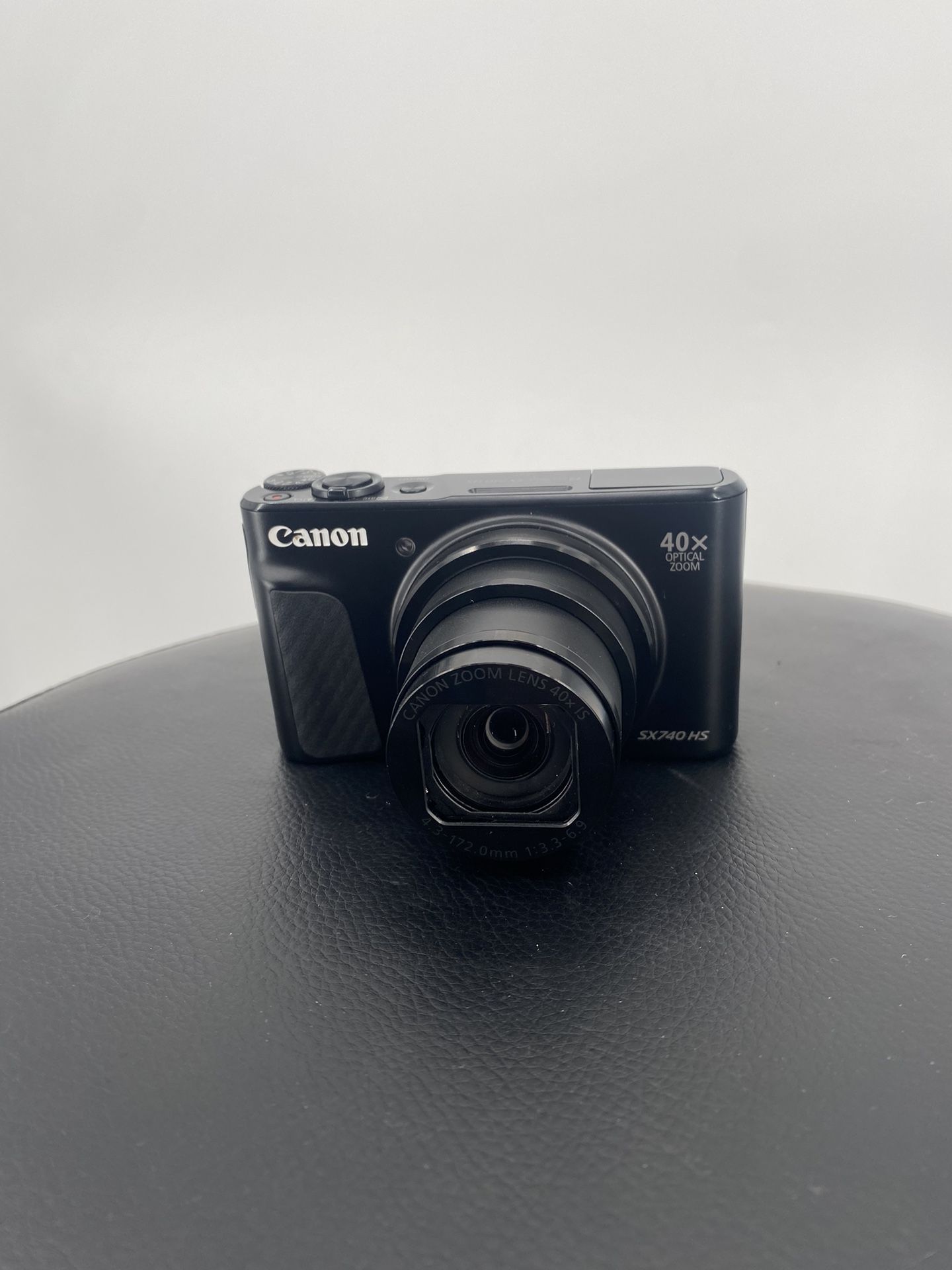 Canon PowerShot SX740 HS