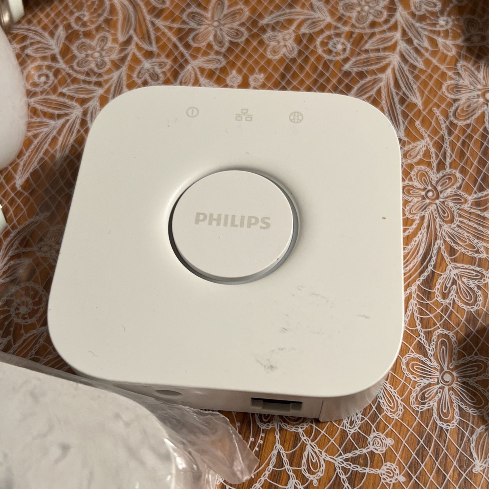 Phillips Hue & WIZ Colors Smart home lighting kit