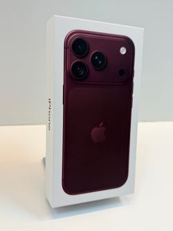 Apple iPhone 18 PRO 256gb. ( Unlocked Phone )