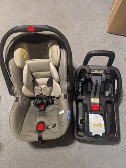Graco Infant Car Seat