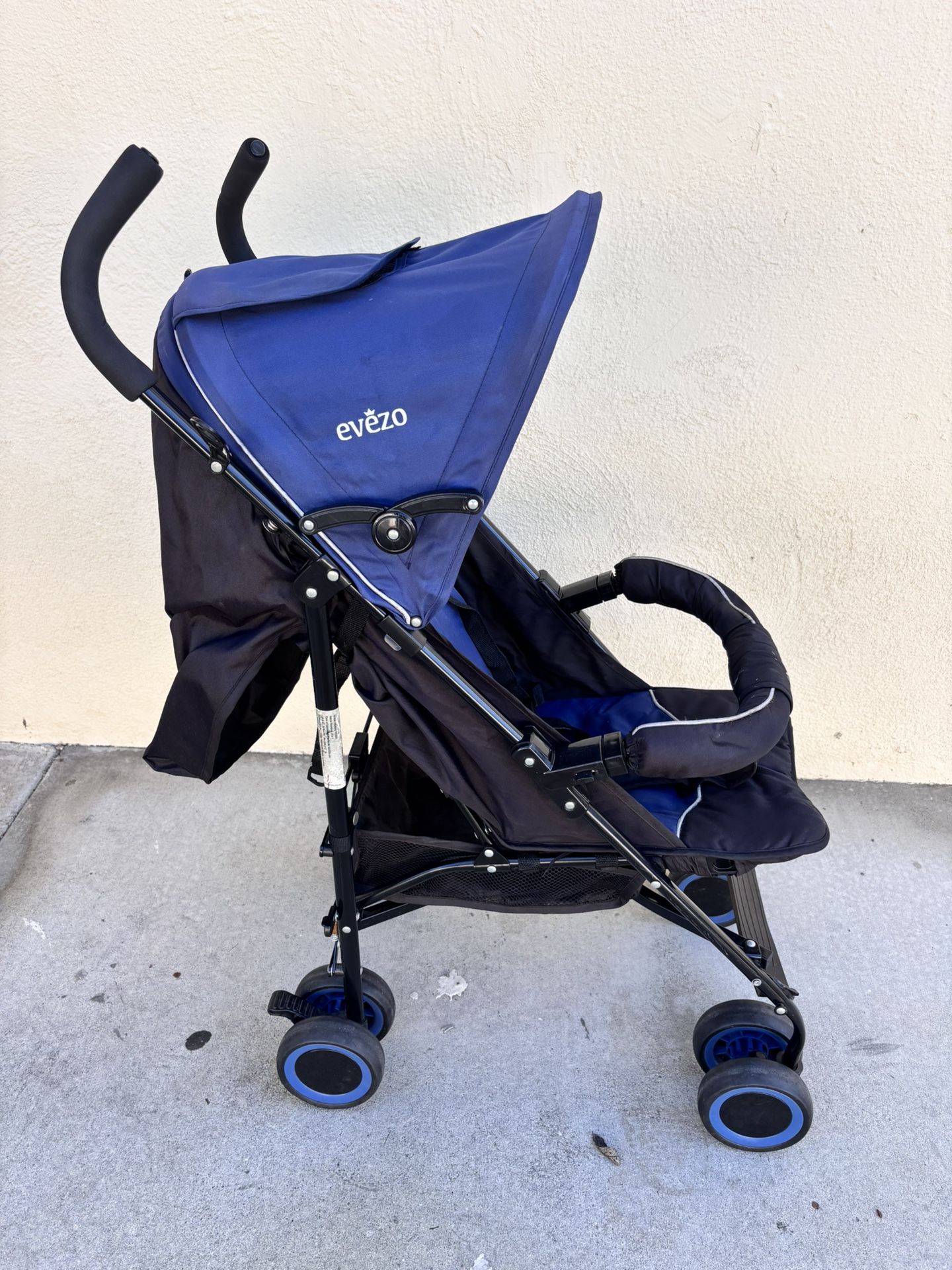 stroller