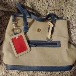 Dooney & Bourke Handbag