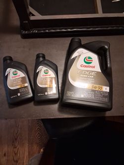 Castrol Edge Euro Car 5W-30 Motor Oil Bundle