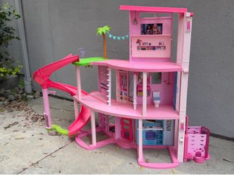 Barbie Dreamhouse - the big one!