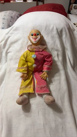 Vintage 70’s Remco Laughing Clown Available Read Description