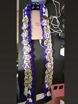 Graduation lei/ collar de graduacion