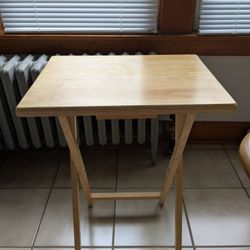 Wood Folding Table – Compact & Sturdy
