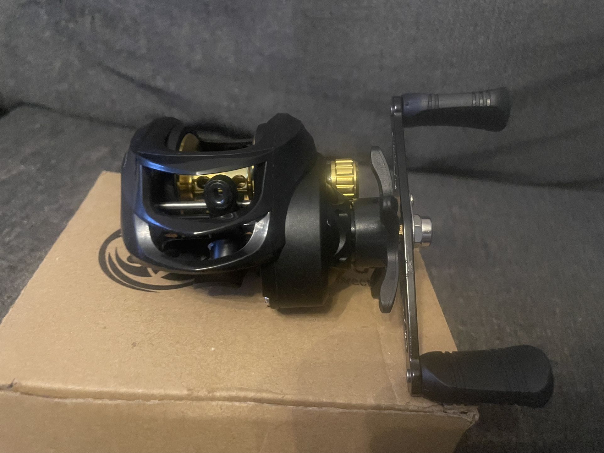 Fishing Reel Left Handed