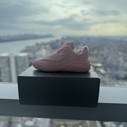 Shai 001 Pink Blush Size 5.5 X3 