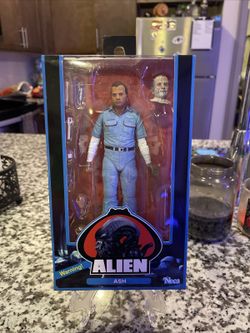 Alien Ash 40th Anniversary Figure Neca Brand New Sealed Series 3 Xenomorph Reel