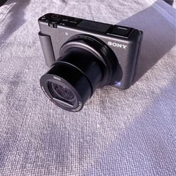 Sony ZV-1 Digital Vlogging Camera