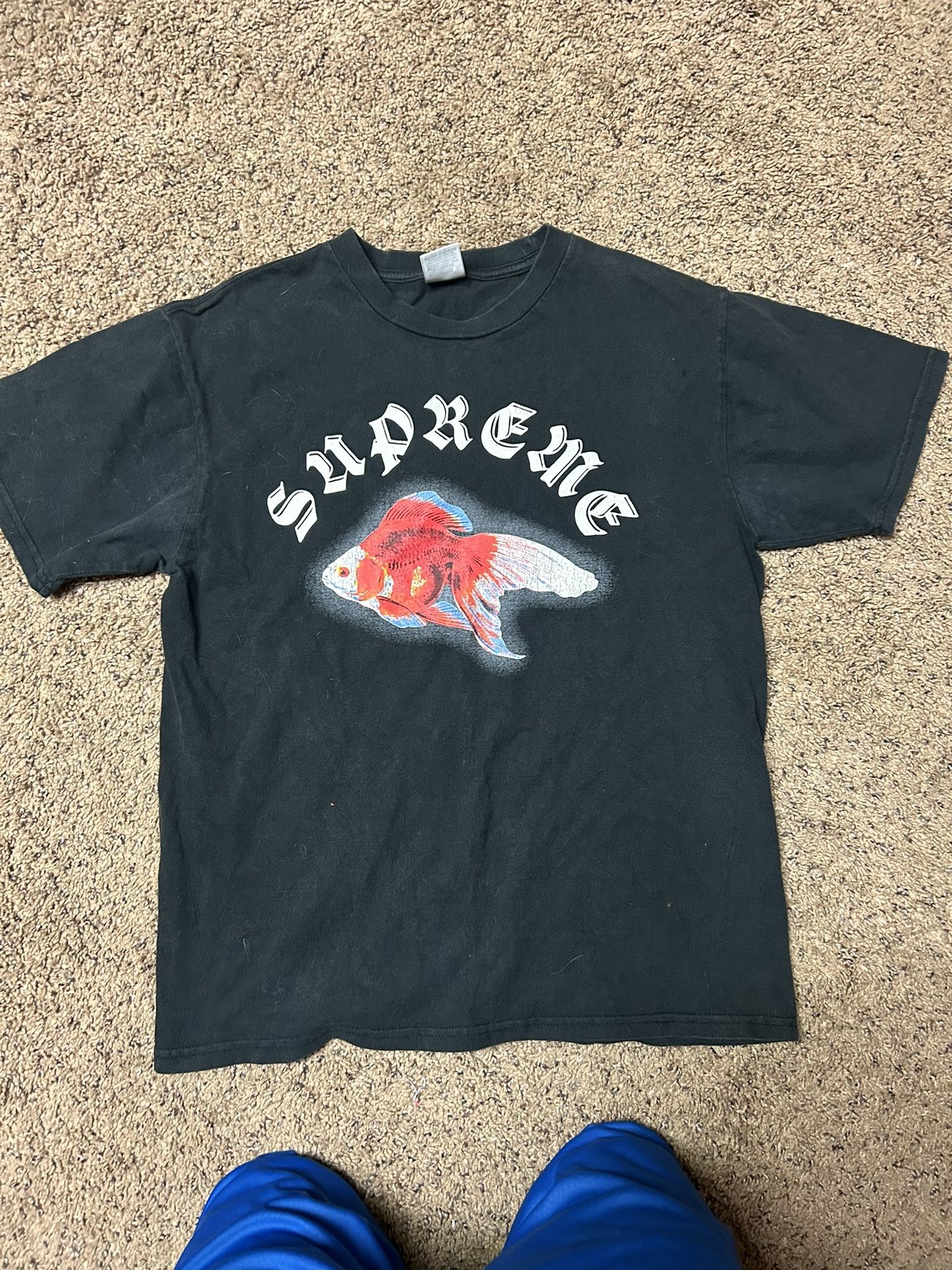 Supreme T-shirt